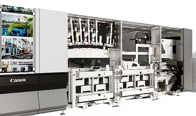 Canon, yeni nesil ProStream 3000 serisini kullanıma sundu