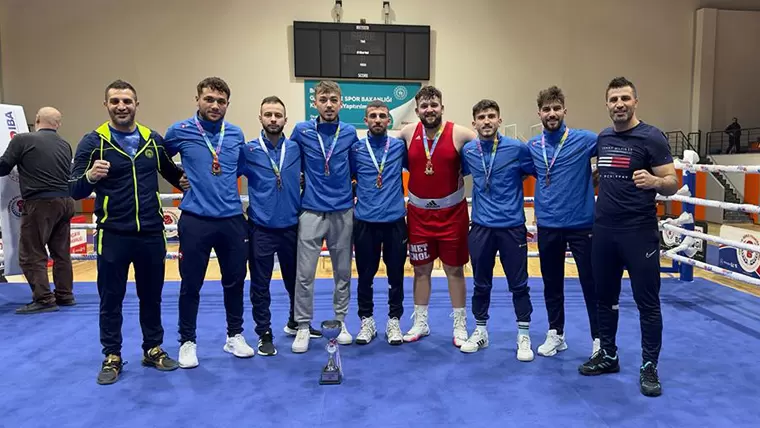 Üniversiteler Arası Boks Şampiyonasında Bayburt Üniversitesi, takım halinde 2. sırada