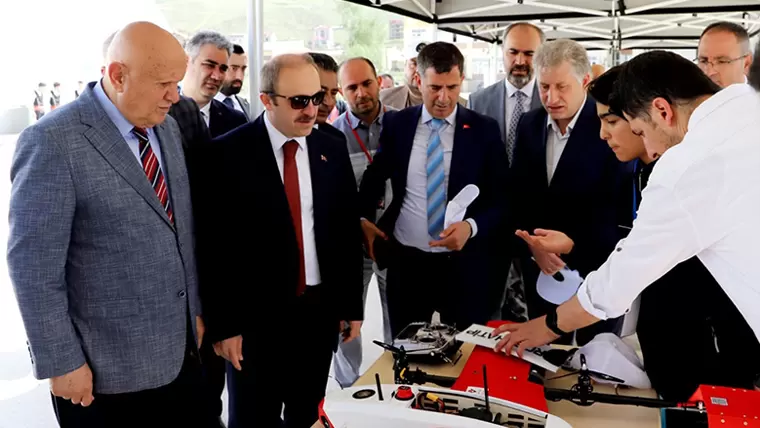 BAYFEST Bilim ve Teknoloji Festivali, açılış töreniyle başladı