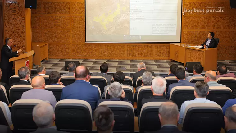Bayburt’ta 2024 yılı 3. İl Koordinasyon Kurulu Toplantısı gerçekleştirildi