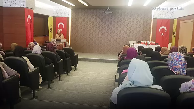 Kadınlar, Aile Yaşam Merkezi’nde Mevlid-i Nebi Haftası’nı kutladı