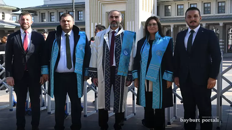 Bayburt Üniversitesi, külliyedeki akademik açılış törenine katıldı