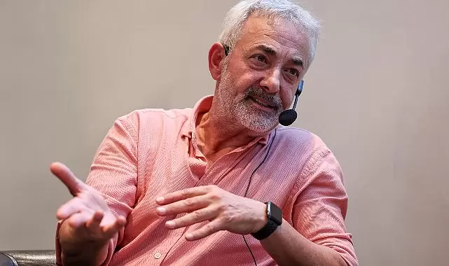 Mehmet Aslantuğ, kırk yıllık gözlemini samimiyetle anlattı