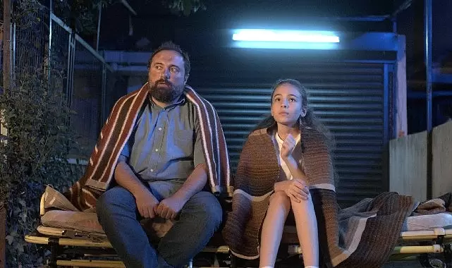 Ahmet Kürşat Öçalan, sakar baba Murat karakteriyle sinemaseverlerin karşısına çıkıyor