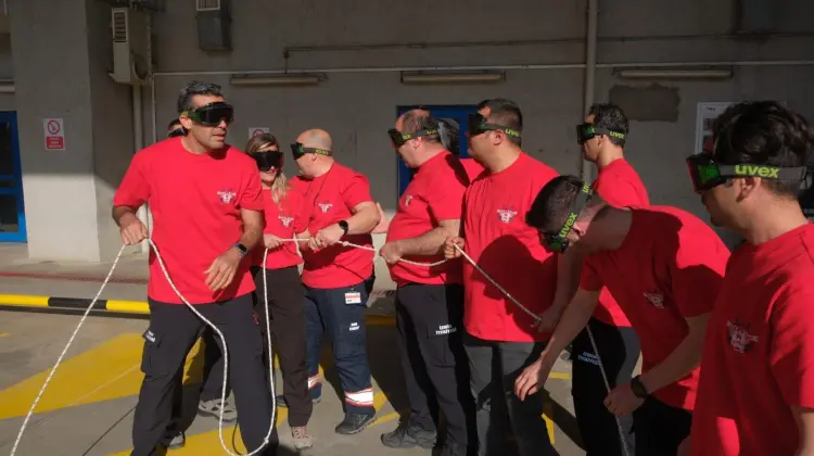 İzmir İtfaiyesi’nden bir başarı daha