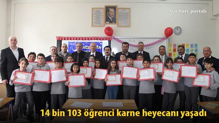 Bayburt’ta 14 bin 103 öğrenci karne heyecanı yaşadı