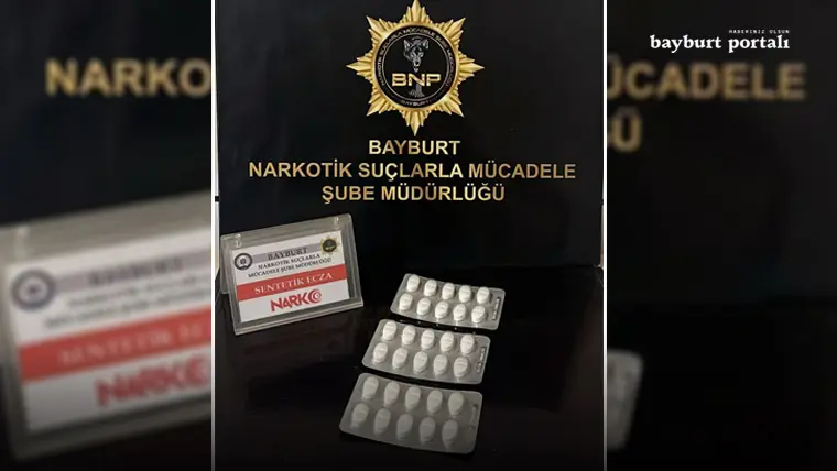 Bayburt’ta 30 adet sentetik ecza ele geçirildi