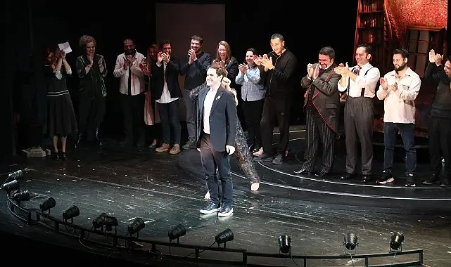 Bir rus edebiyatı klasiği bulgakov'un “köpek kalbi” seyirciyle buluştu