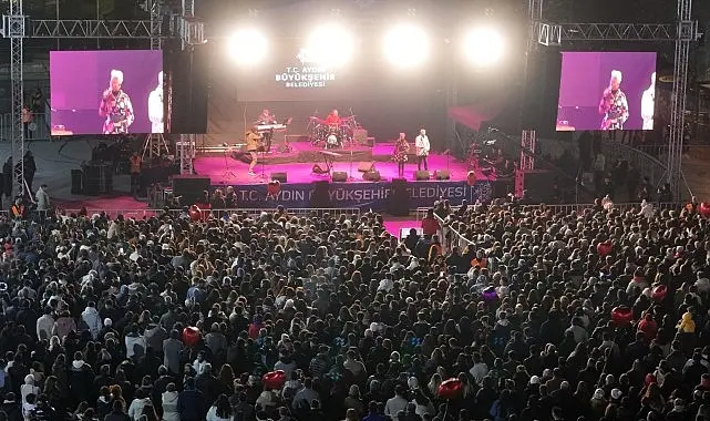 Aydın Büyükşehir Belediye Başkanı Özlem Çerçioğlu, vatandaşları kültür ve sanat etkinlikleri ile buluşturmaya devam ediyor.