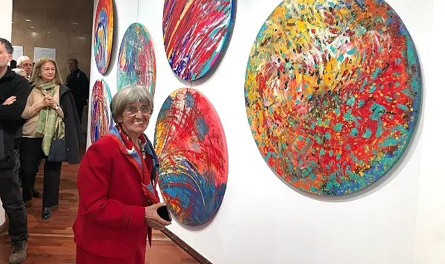 Slovenyalı ünlü sanatçı ve restoratör Mira Licen, eserleriyle İzmir’de