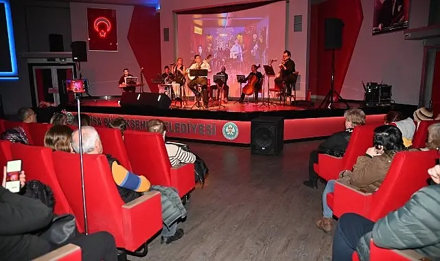 Hijazkâr Grubu’nun ‘Biçare Akşamlar’ Konseri Manisalılarla Buluştu